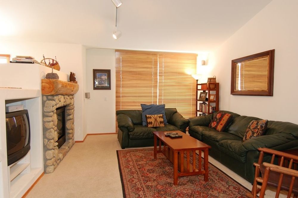Snowcreek Resort Vacation Rentals Mammoth Lakes Room photo